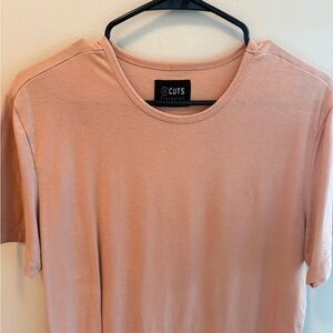 Men’s short sleeve salmon athletic shirt